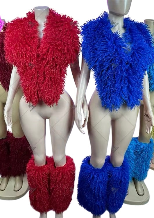 FUZZY FEVER TWO PIECE FLUFF SET