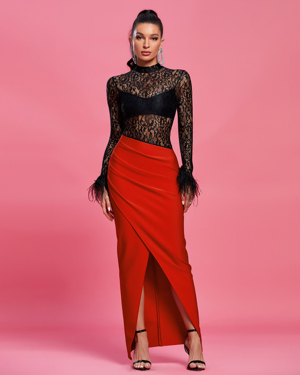 LONG SLEEVE FEATHER LACE MAXI DRESS