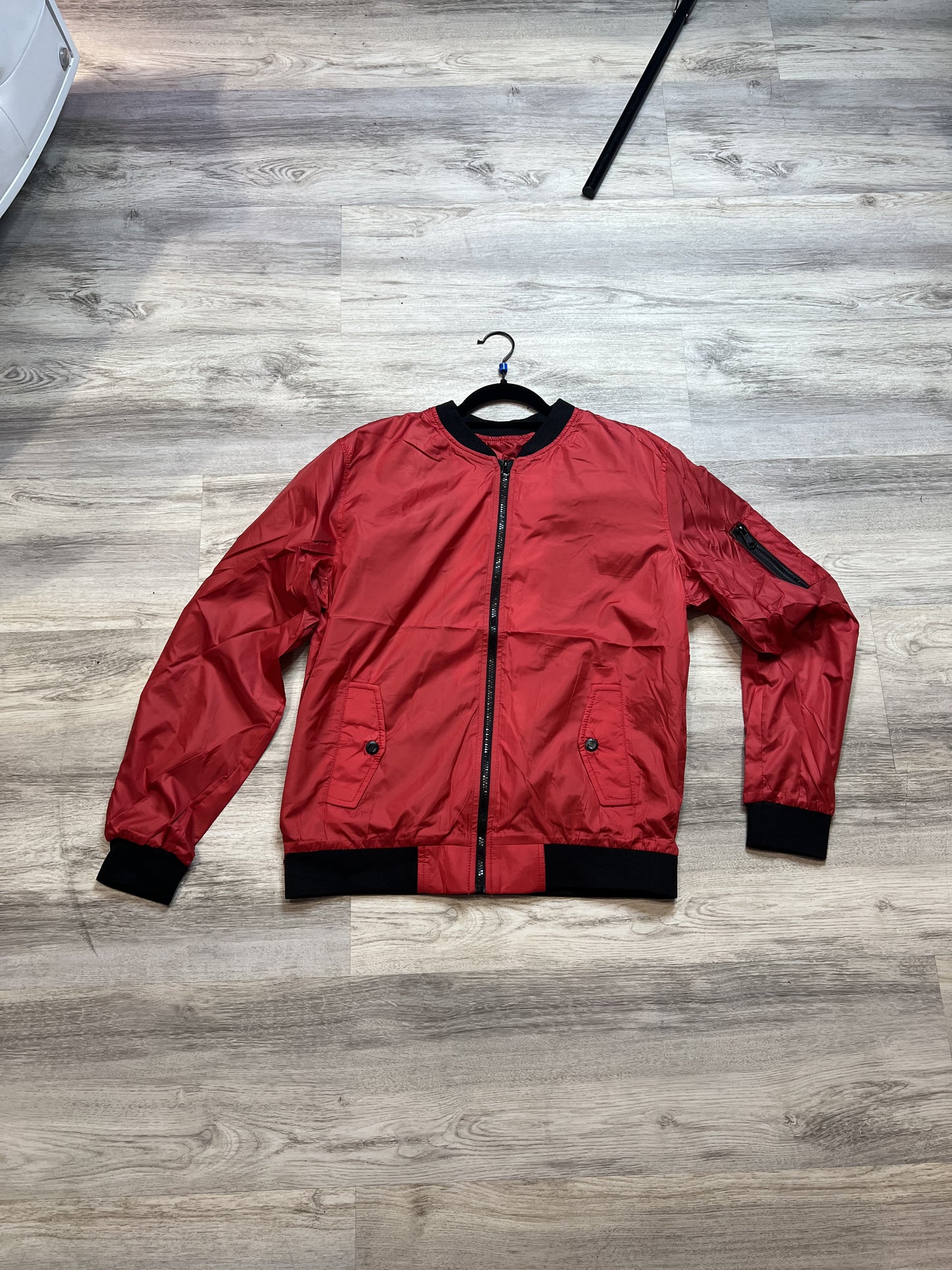 SOFT SHELL BOMBER JACKET RED